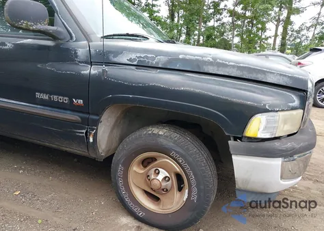 2001 Dodge Ram 1500 St из США, поврежденный, VIN 3B7HC13Y31G242148